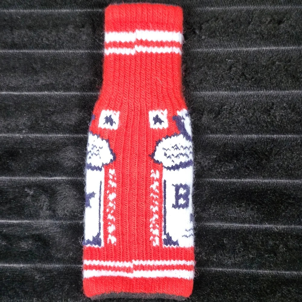 Budweiser Red and White Knit Bottle Sleeve - Picture 2 of 2